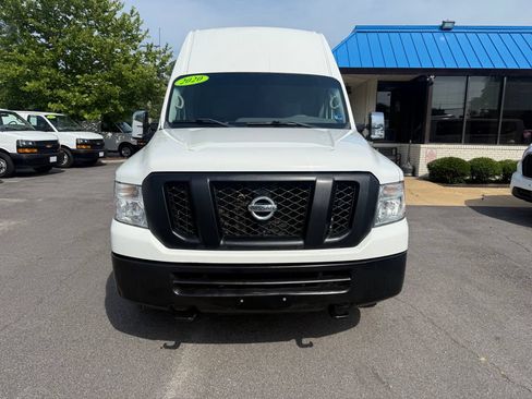 Used 2020 Nissan NV 2500 SV RWD image 2