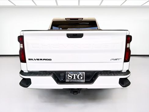Used 2021 Chevrolet Silverado 1500 RST w/ Convenience Package II RWD image 5