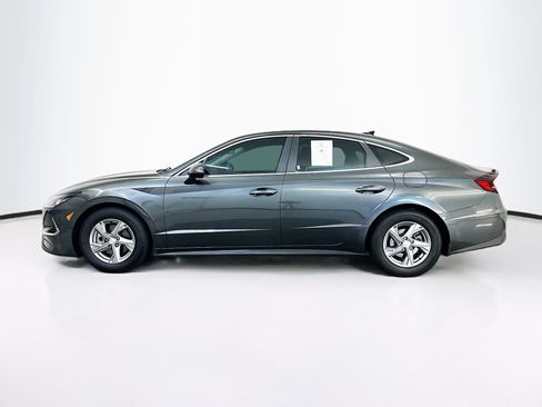 Used 2023 Hyundai Sonata SE FWD image 4