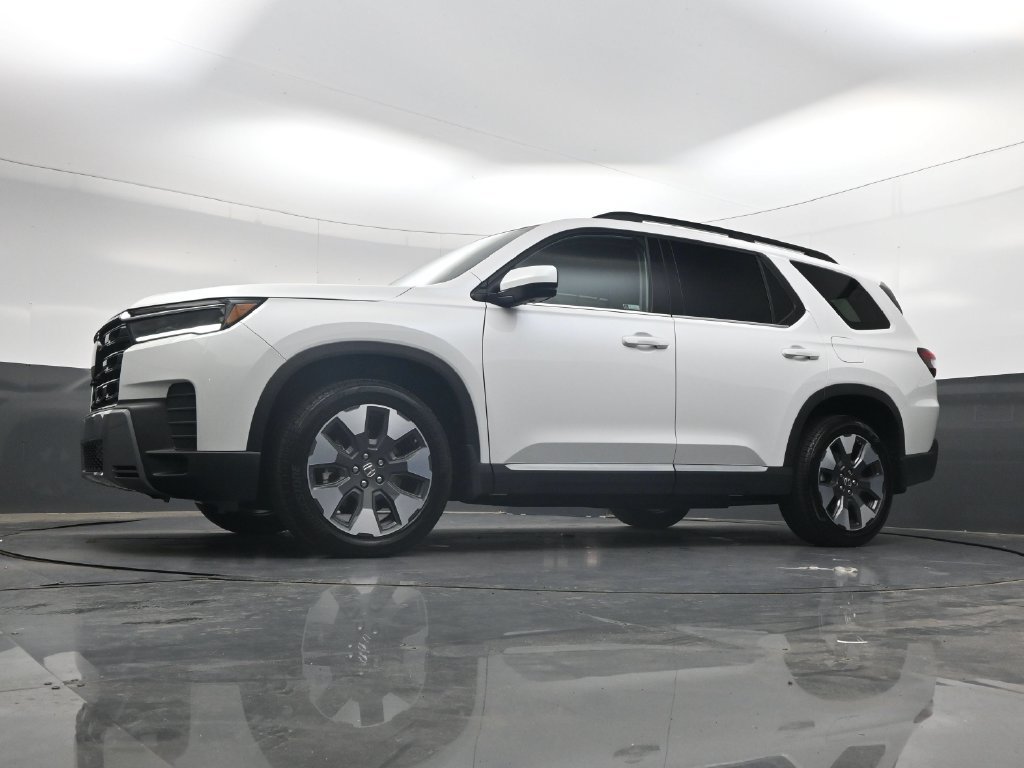 Used 2026 Honda Pilot Touring image 30