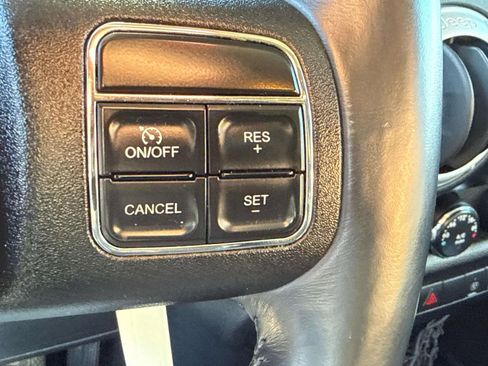 Used 2014 Jeep Wrangler Unlimited Sahara w/ Connectivity Group image 18