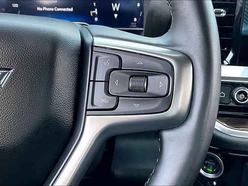 Used 2025 Chevrolet Silverado 1500 LT image 25