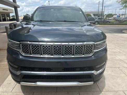 Used 2023 Jeep Grand Wagoneer Series III AWD/4WD image 8