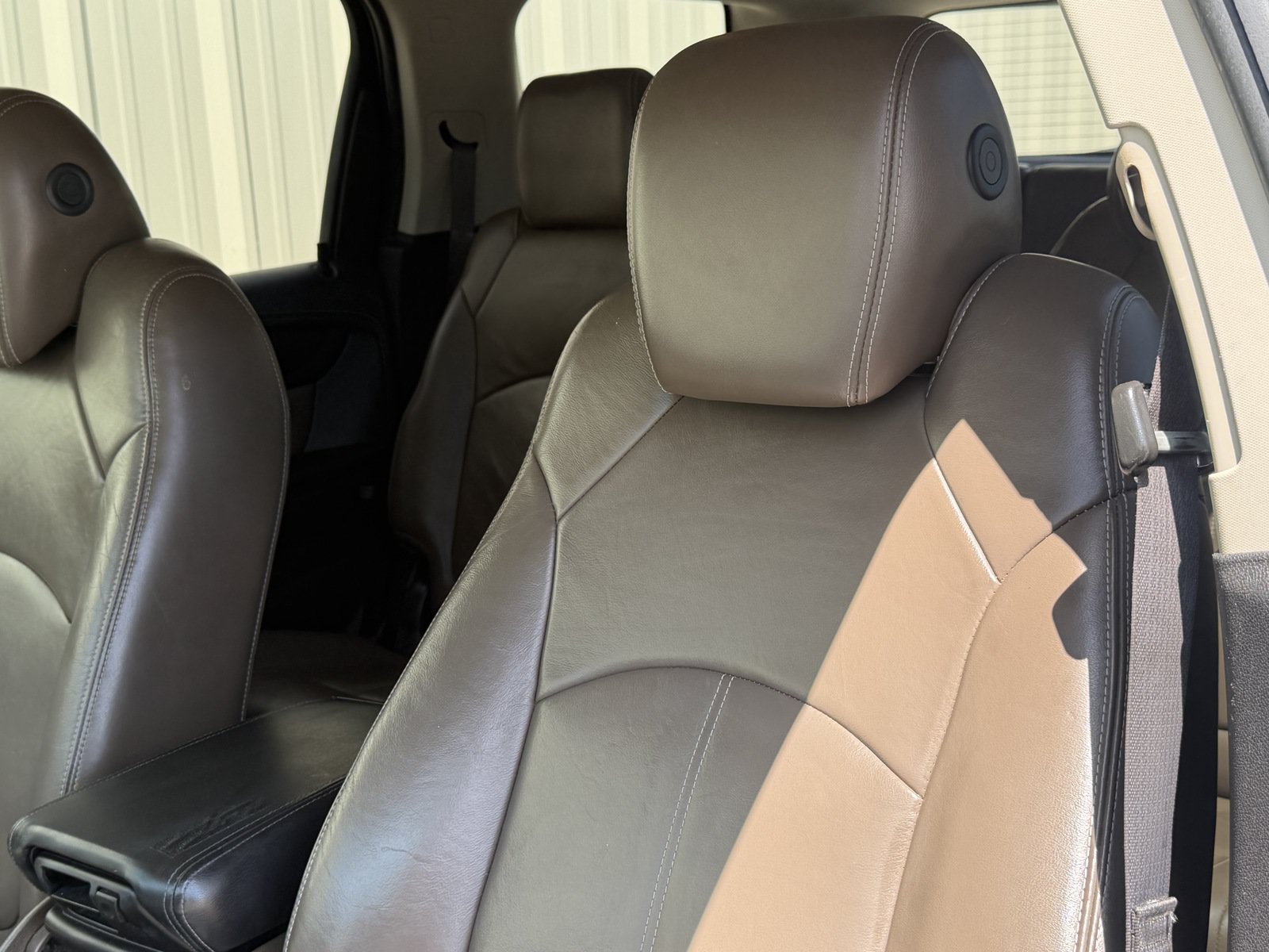 Used 2014 GMC Acadia SLT FWD image 17