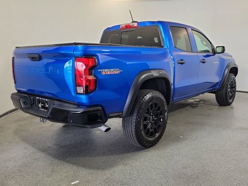 Used 2024 Chevrolet Colorado Trail Boss AWD/4WD image 6
