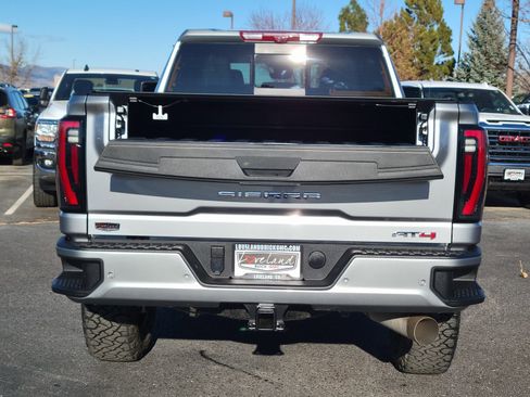 Used 2025 GMC Sierra 3500 AT4 w/ AT4 Premium Plus Package image 13