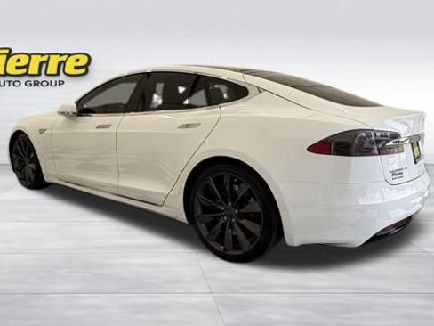 Used 2016 Tesla Model S 60D AWD/4WD image 2