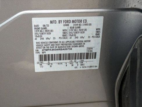 Used 2024 Ford Edge Titanium image 21