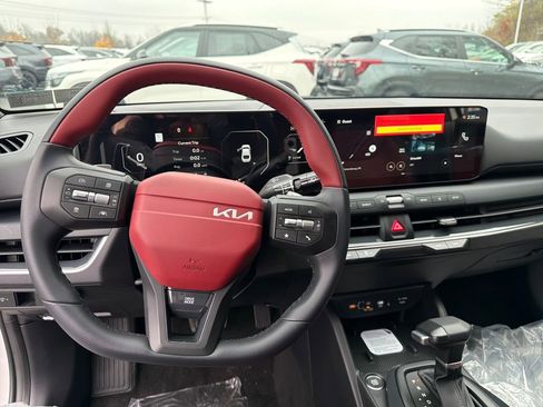 New 2025 Kia K4 GT-Line w/ GT-Line Premium Package image 13