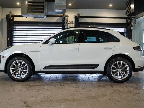 Certified 2026 Porsche Macan image 2