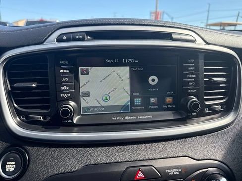 Used 2017 Kia Sorento SX AWD/4WD image 26