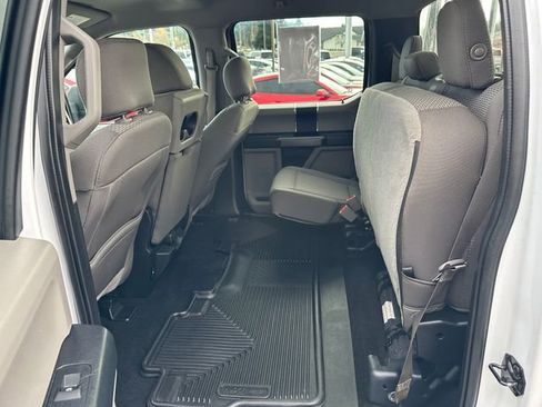 Used 2019 Ford F150 XLT w/ Trailer Tow Package image 11