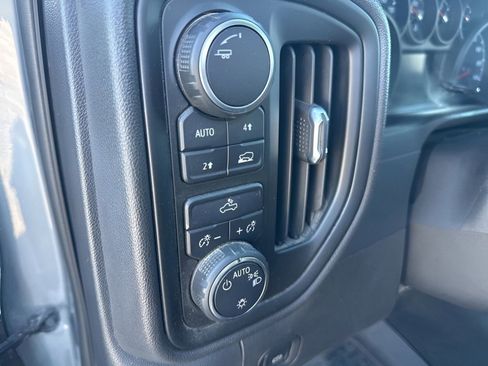 Used 2023 Chevrolet Silverado 1500 Custom AWD/4WD image 20