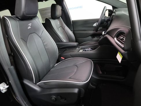 New 2026 Chrysler Pacifica Limited w/ S Appearance Package image 20