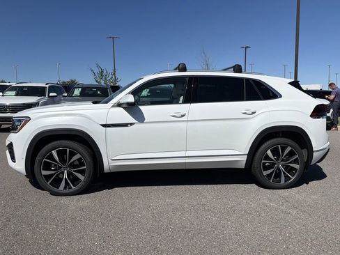 New 2026 Volkswagen Atlas Cross Sport SEL Premium R-Line AWD/4WD image 2