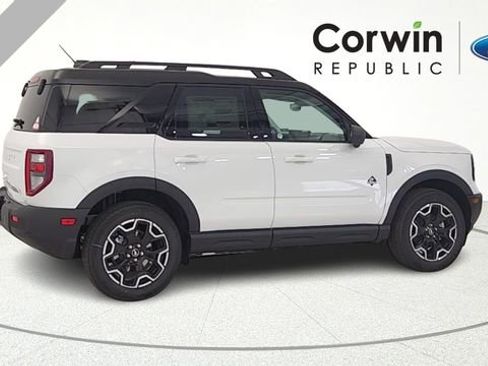 New 2025 Ford Bronco Sport Outer Banks w/ Outer Banks Tech Package+ AWD/4WD image 8