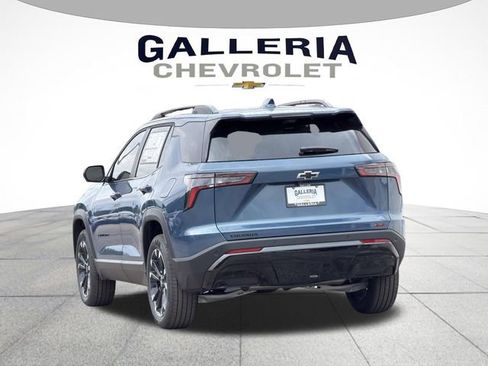 New 2026 Chevrolet Equinox RS w/ Convenience Package III FWD image 5
