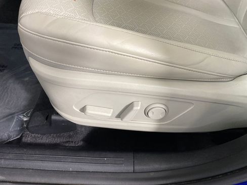 Used 2022 Kia Sorento EX w/ Panoramic Sunroof Package image 8