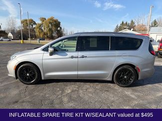 Used 2021 Chrysler Pacifica Touring-L video 2
