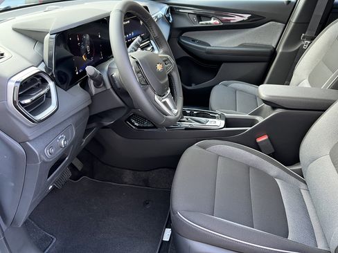 New 2026 Chevrolet TrailBlazer LT w/ Convenience Package image 11