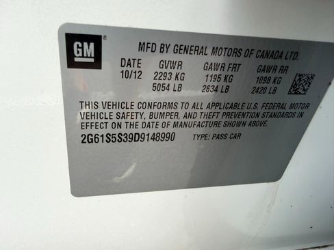 Used 2013 Cadillac XTS Premium FWD image 50