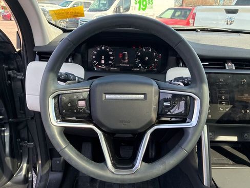 Used 2024 Land Rover Discovery Sport S image 18
