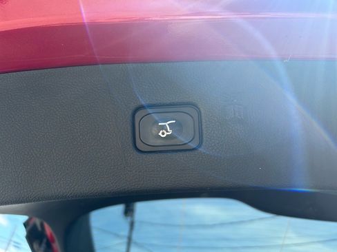 Used 2022 Ford Edge SEL w/ Convenience Package image 6