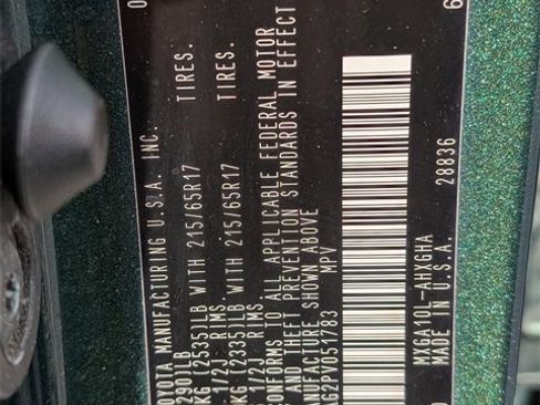 Used 2023 Toyota Corolla Cross LE image 31