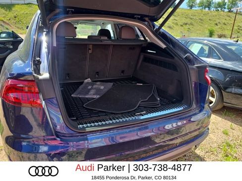 Used 2023 Audi Q8 Premium Plus w/ Premium Plus Package AWD/4WD image 11