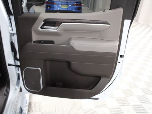 New 2026 GMC Sierra 1500 SLT w/ SLT Premium Plus Package AWD/4WD image 31