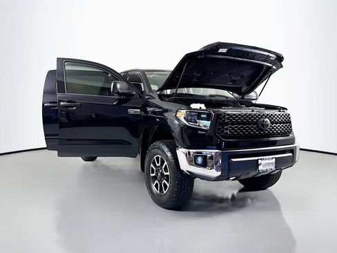 Used 2020 Toyota Tundra SR5 w/ TRD Off-Road Package AWD/4WD image 21