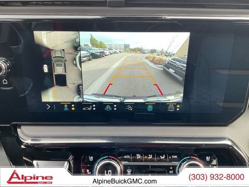 Used 2023 GMC Sierra 1500 AT4 image 16