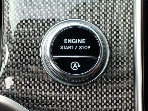 Certified 2024 Mercedes-Benz GLC 300 4MATIC image 21