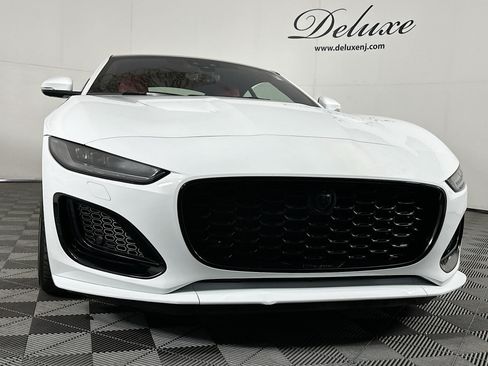 Used 2024 Jaguar F-TYPE Coupe AWD image 27