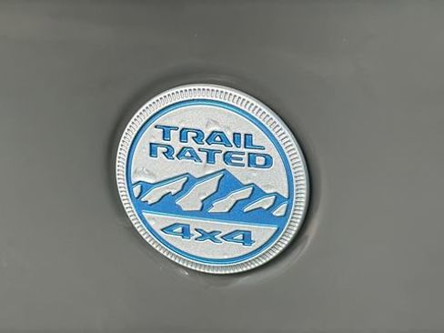 Used 2023 Jeep Wrangler Unlimited Sahara w/ Cold Weather Group AWD/4WD image 31