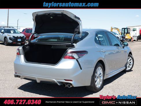 Used 2023 Toyota Camry SE FWD image 27