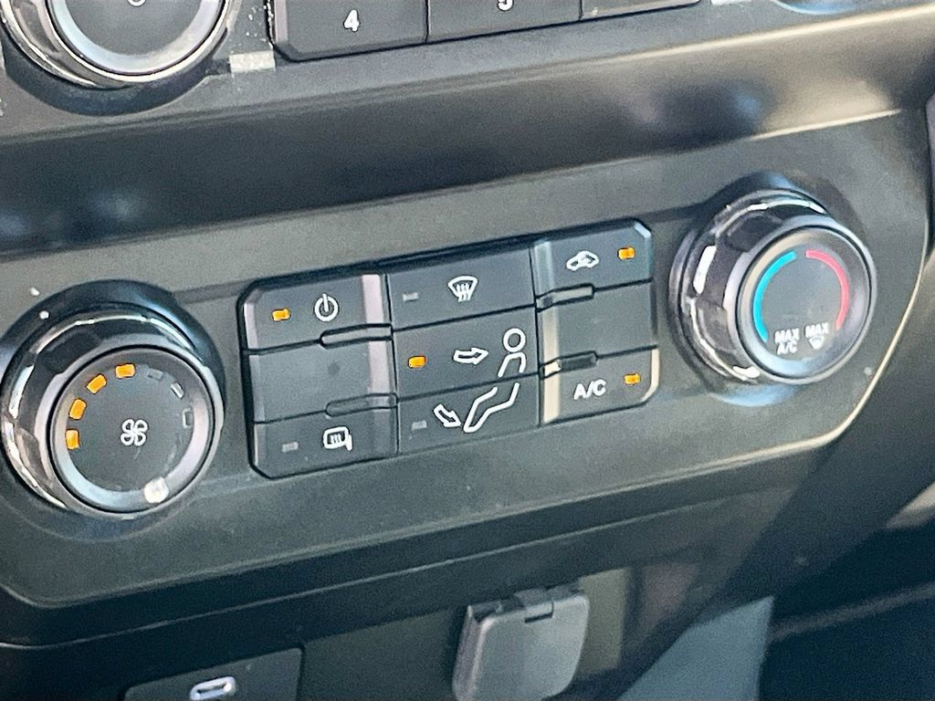 Used 2022 Ford F250 XLT AWD/4WD image 15