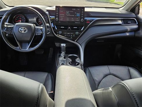 Used 2023 Toyota Camry XSE image 7