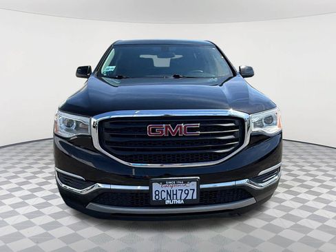 Used 2018 GMC Acadia SLE FWD image 2