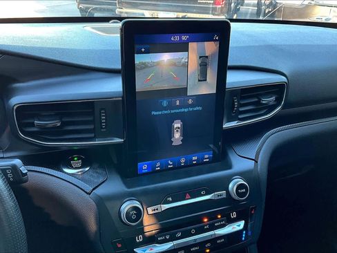 Used 2020 Ford Explorer ST w/ ST Street Pack image 25