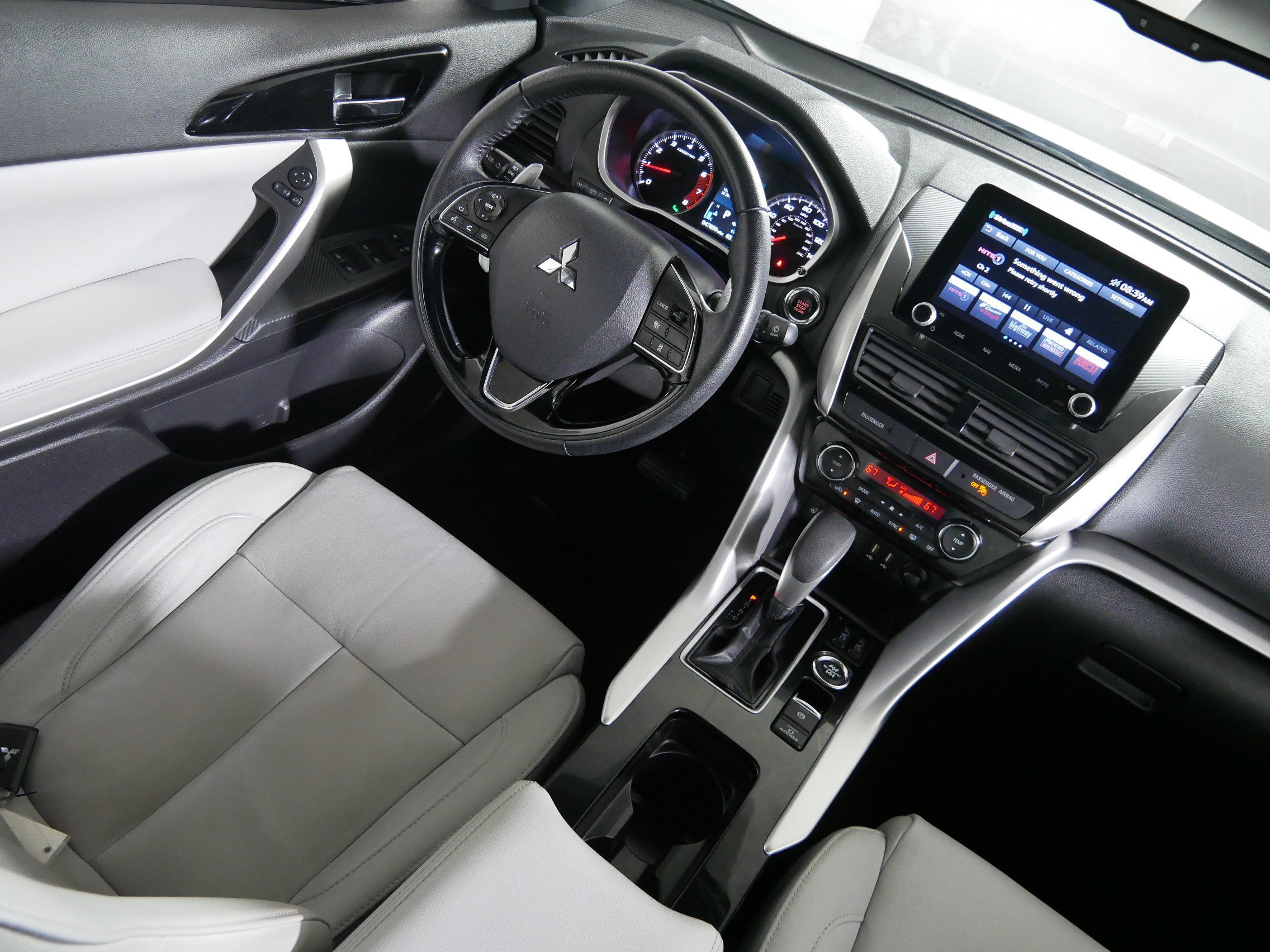 Used 2025 Mitsubishi Eclipse Cross SEL AWD/4WD image 9