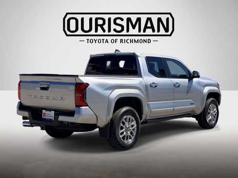 Certified 2025 Toyota Tacoma Limited AWD/4WD image 21