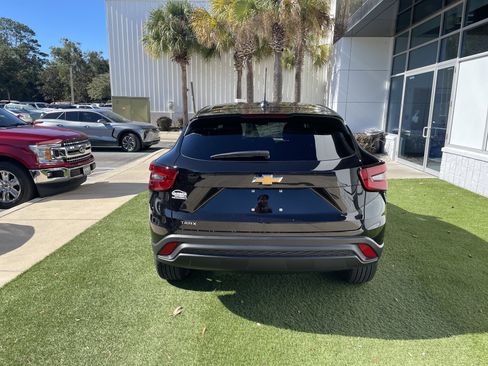 New 2026 Chevrolet Trax LS w/ LS Convenience Package image 6