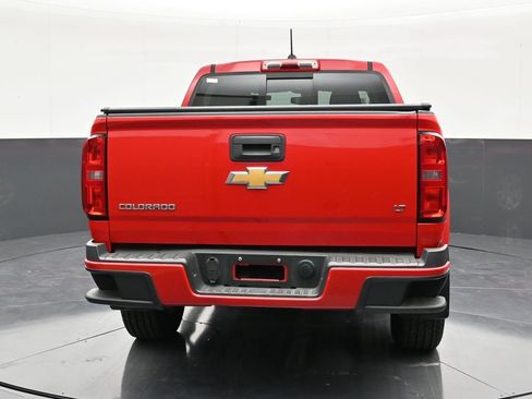 Used 2018 Chevrolet Colorado LT w/ LT Convenience Package image 4