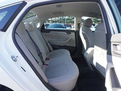 Used 2019 Hyundai Sonata SE image 33