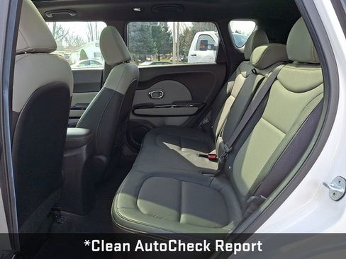 Used 2014 Kia Soul + w/ Primo Package image 11