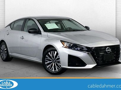 Used 2025 Nissan Altima 2.5 SV