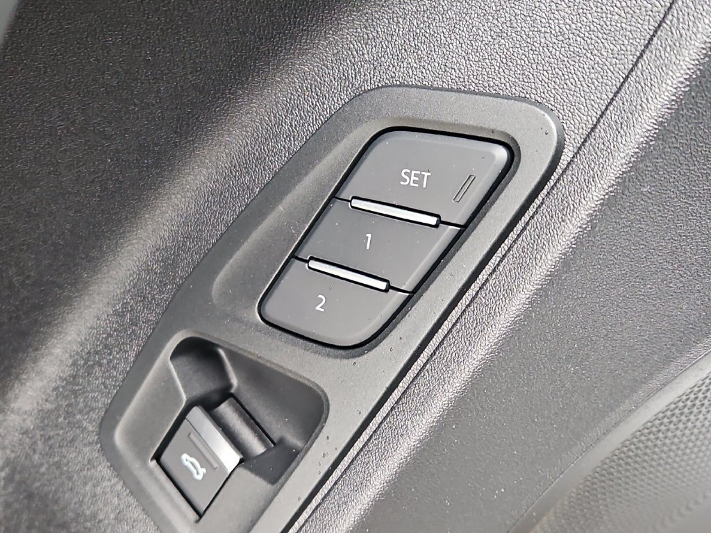 New 2026 Audi Q3 quattro 2.0T AWD/4WD image 13