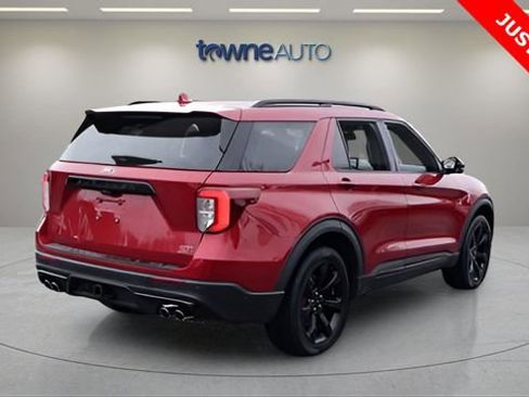 Used 2020 Ford Explorer ST w/ ST Street Pack image 6