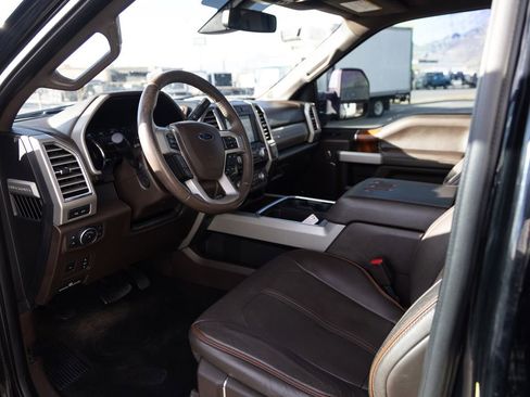 Used 2017 Ford F350 King Ranch w/ King Ranch Ultimate Package image 6